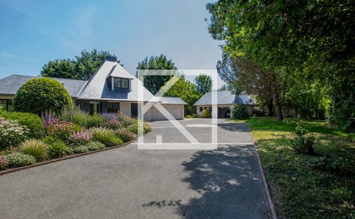 House in Saint-Melaine-sur-Aubance, Pays de la Loire, France 1