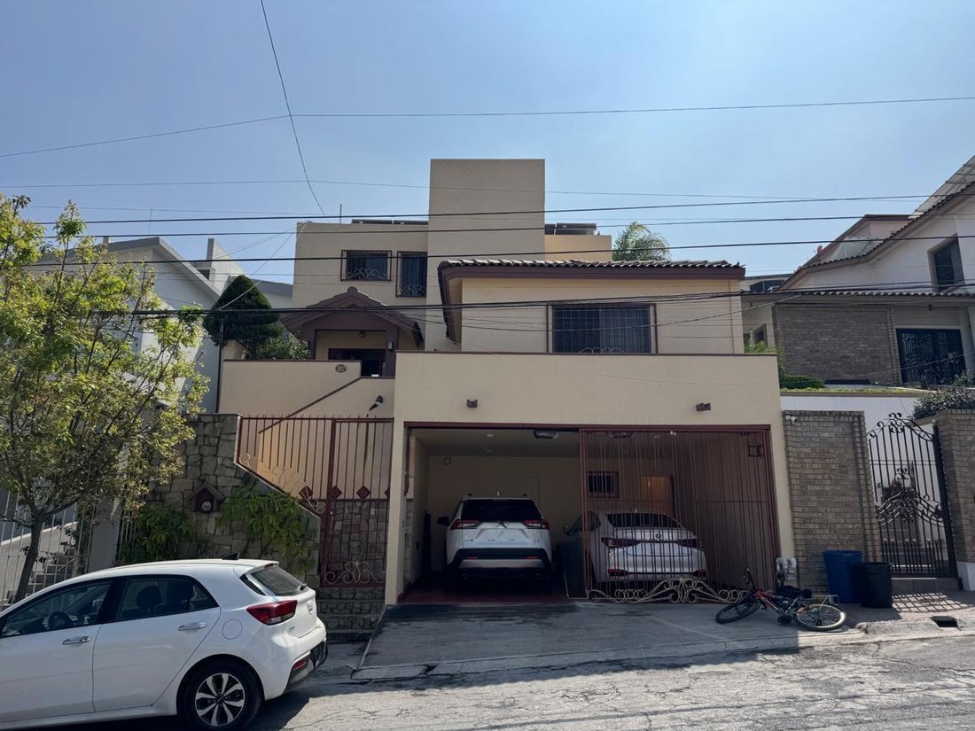 House in Guadalupe, Nuevo Leon, Mexico 1 - 18111445