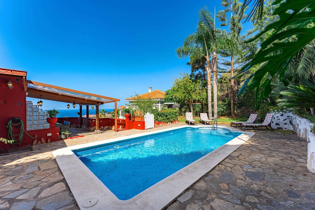 Villa in El Sauzal, Canary Islands, Spain 2 - 18110357