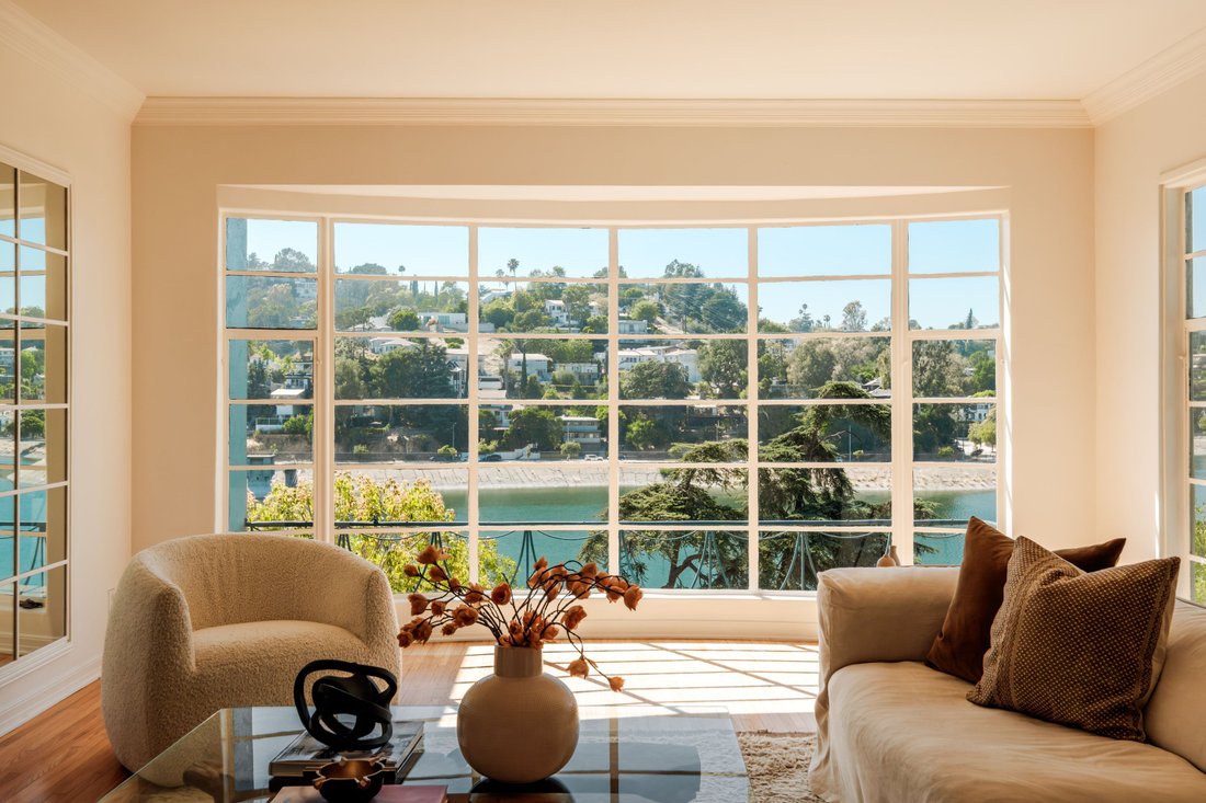 House in Los Angeles, California, United States 1 - 18114229