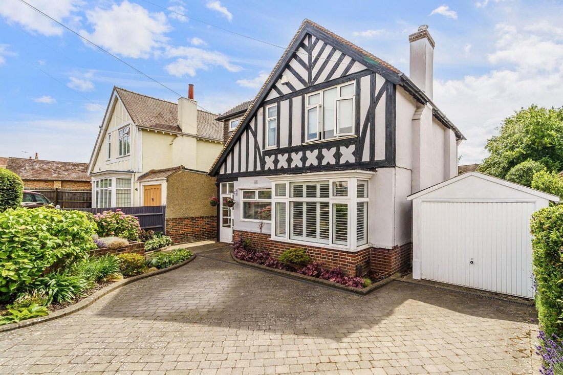 House in Epsom Common, Epsom and Ewell, England 1 - 18112537