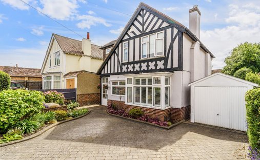 House in Epsom Common, Epsom and Ewell, England 1