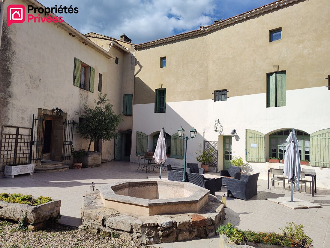 Villa in Uzès, Occitania, France 3 - 18111659