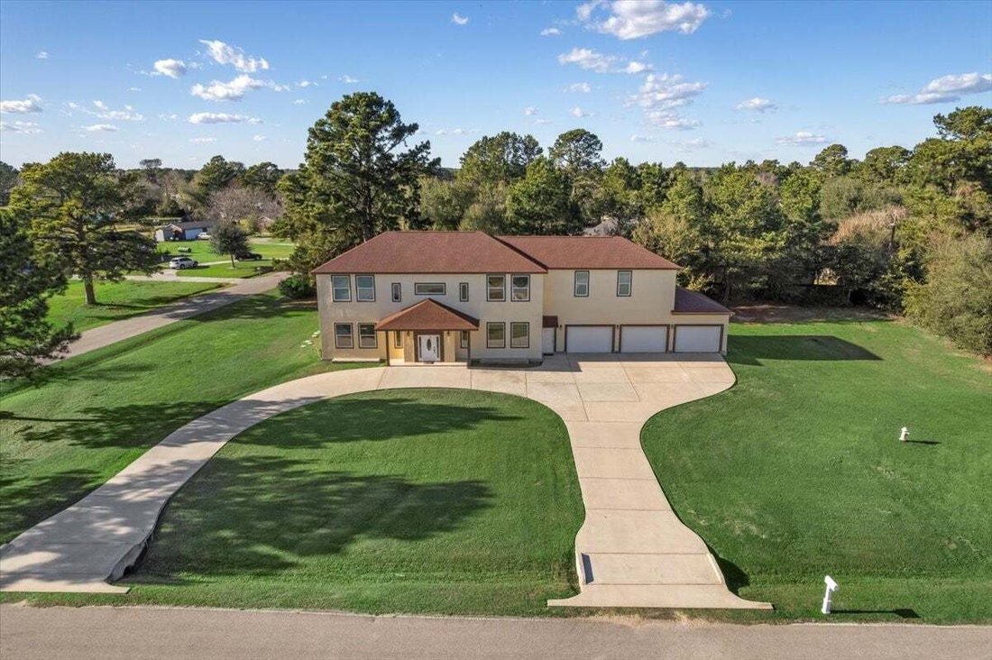 House in Tomball, Texas, United States 2 - 18111060