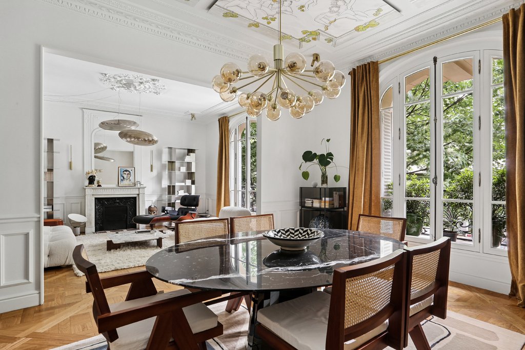 Apartment in Gros Caillou, Paris 7e Arrondissement, Paris 3 - 18110575