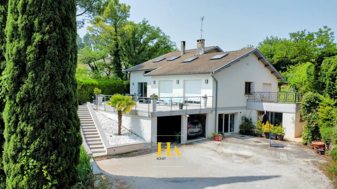 Villa in Peyrins, Auvergne-Rhône-Alpes, France 1 - 18115023
