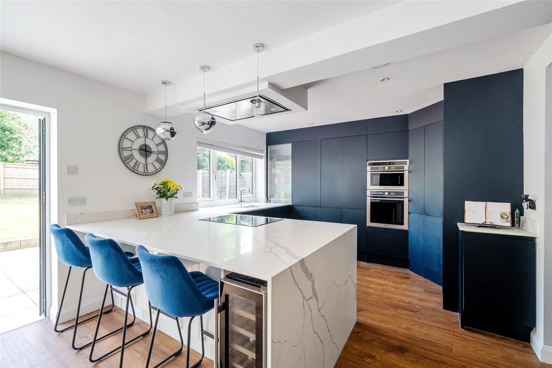 Haus in Sendmarsh, Send, England 4 - 18110509