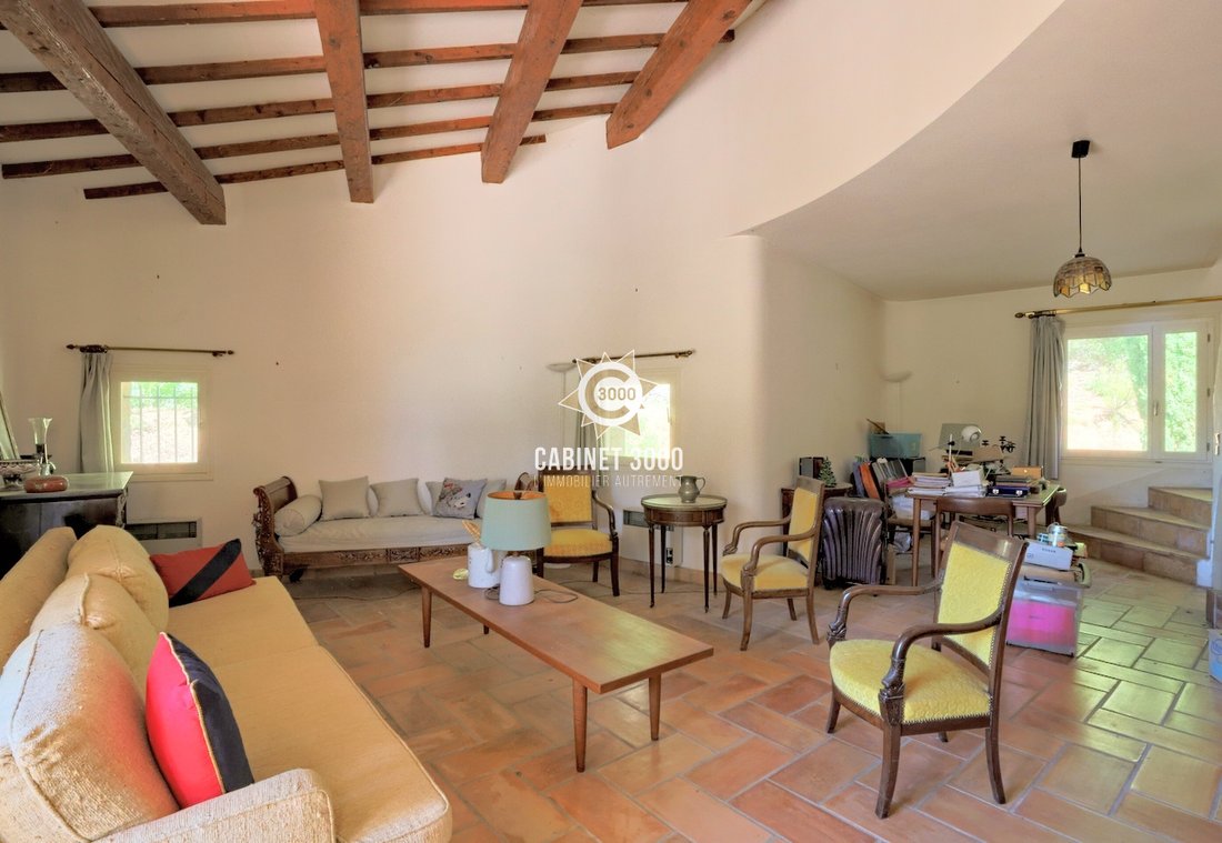 House in Le Revest-les-Eaux, Provence-Alpes-Côte d'Azur, France 4 - 18113516
