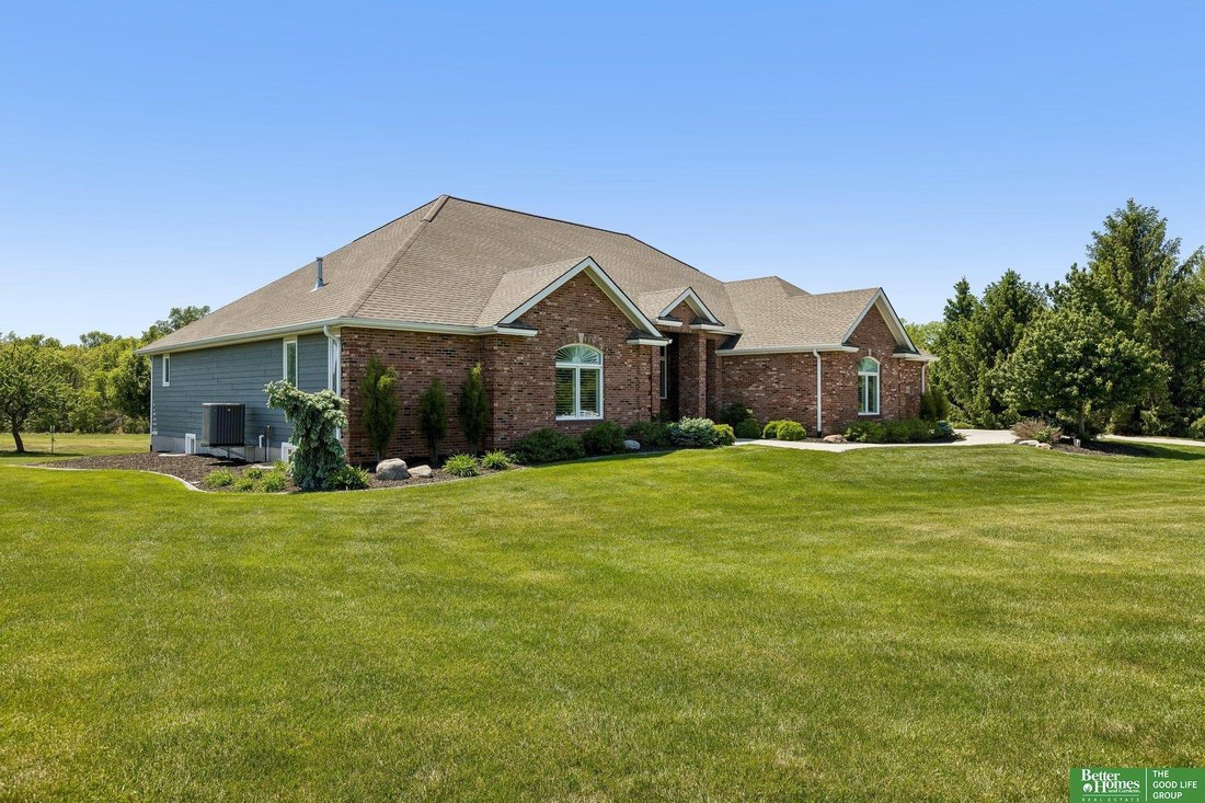 House in Papillion, Nebraska, United States 4 - 17965528