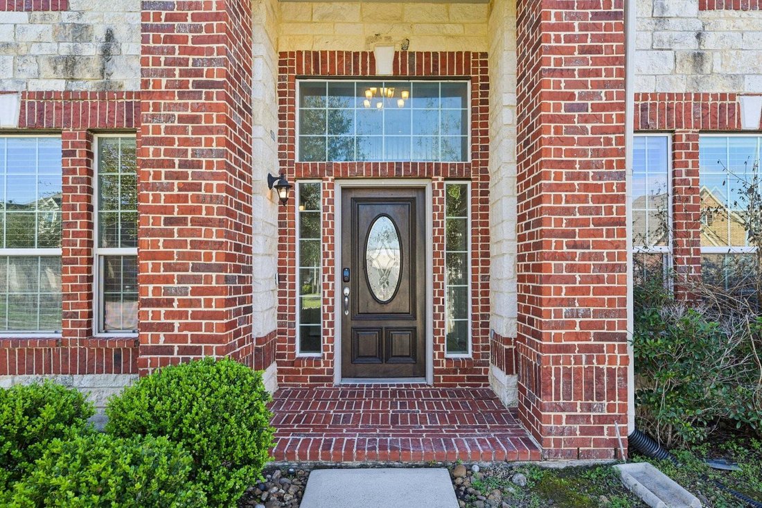 House in La Porte, Texas, United States 5 - 18111696