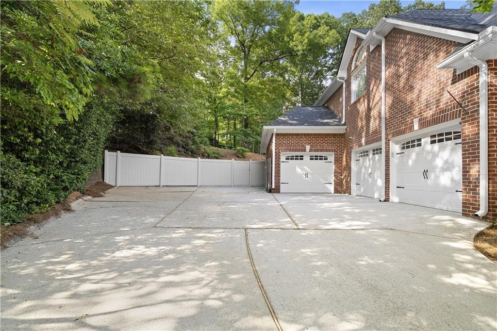 House in Smyrna, Georgia, United States 3 - 18113196