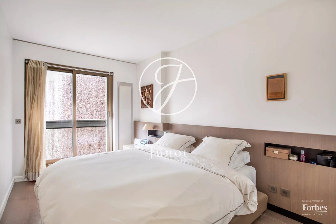 Apartment in Porte Dauphine, Paris 16e Arrondissement, Paris 5 - 18113001