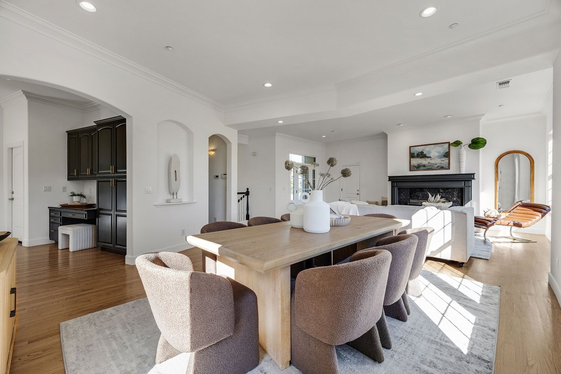 House in Oakland, California, United States 4 - 18110629