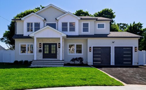 House in Bellmore, New York, United States 1