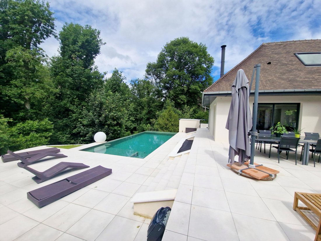 House in Les Mesnuls, Ile-de-France, France 3 - 18110811
