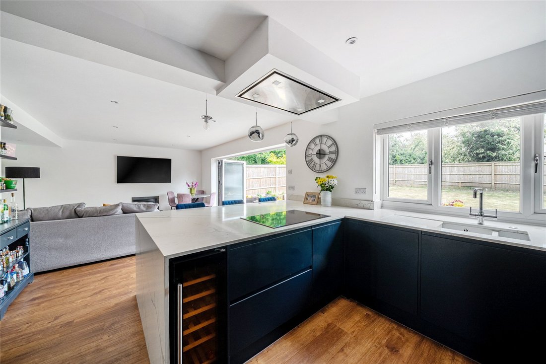 Haus in Sendmarsh, Send, England 5 - 18110509