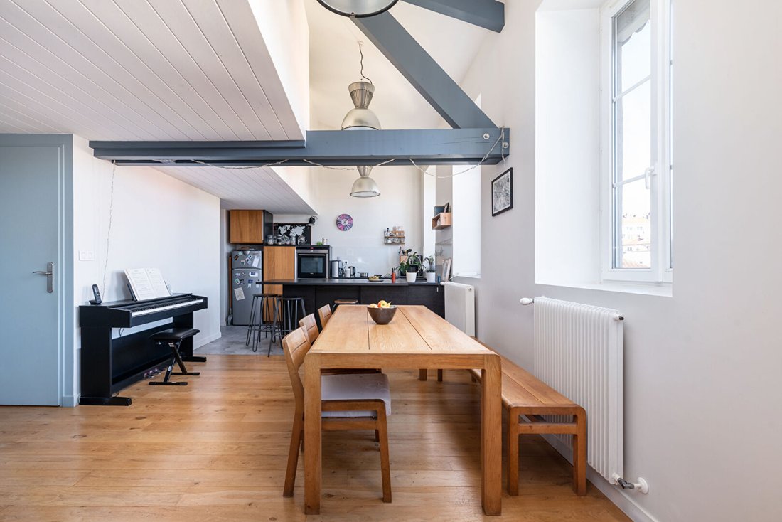 Apartment in Plateau de la Croix Rousse-Ouest, Lyon 4e Arrondissement, Lyon 5 - 17330721