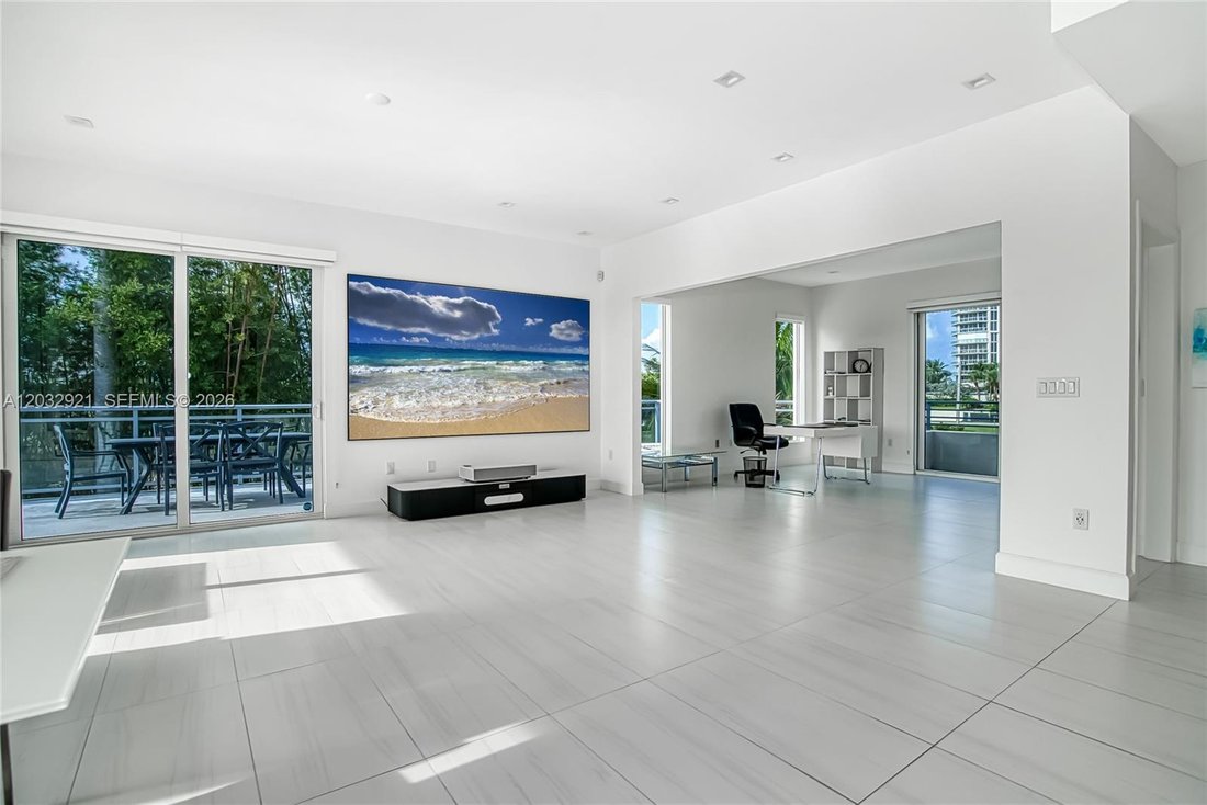 Condo in Hollywood, Florida, United States 4 - 18113107