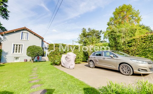 House in Villiers-sur-Marne, Ile-de-France, France 1