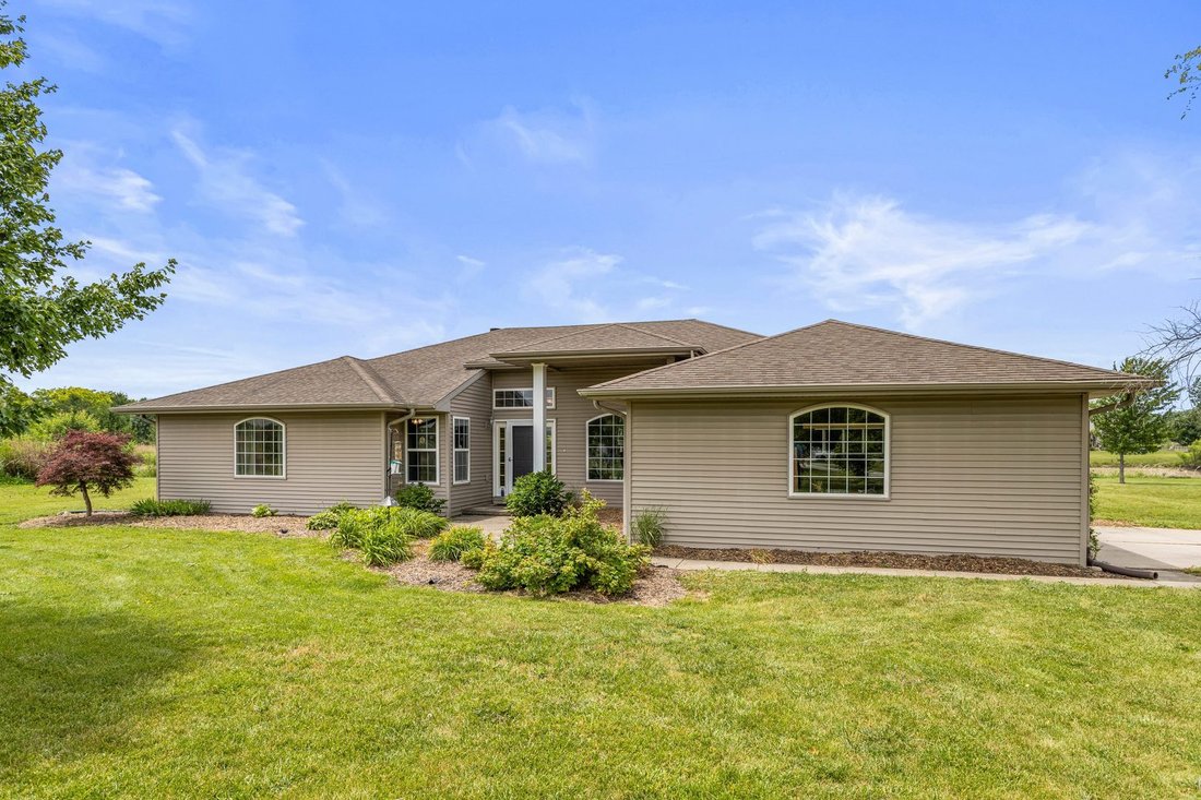House in Mahomet, Illinois, United States 1 - 18113864