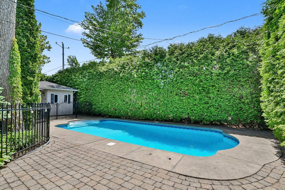 House in Blainville, Quebec, Canada 2 - 18114582