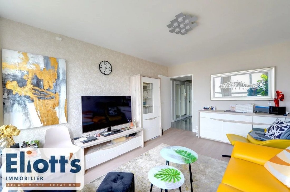 Apartment in Buttes Aux Cailles-Glacière, Paris 13e Arrondissement, Paris 2 - 18111382