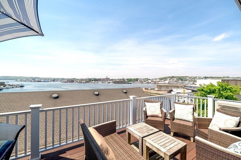 Condo in Gloucester, Massachusetts, United States 3 - 18096312