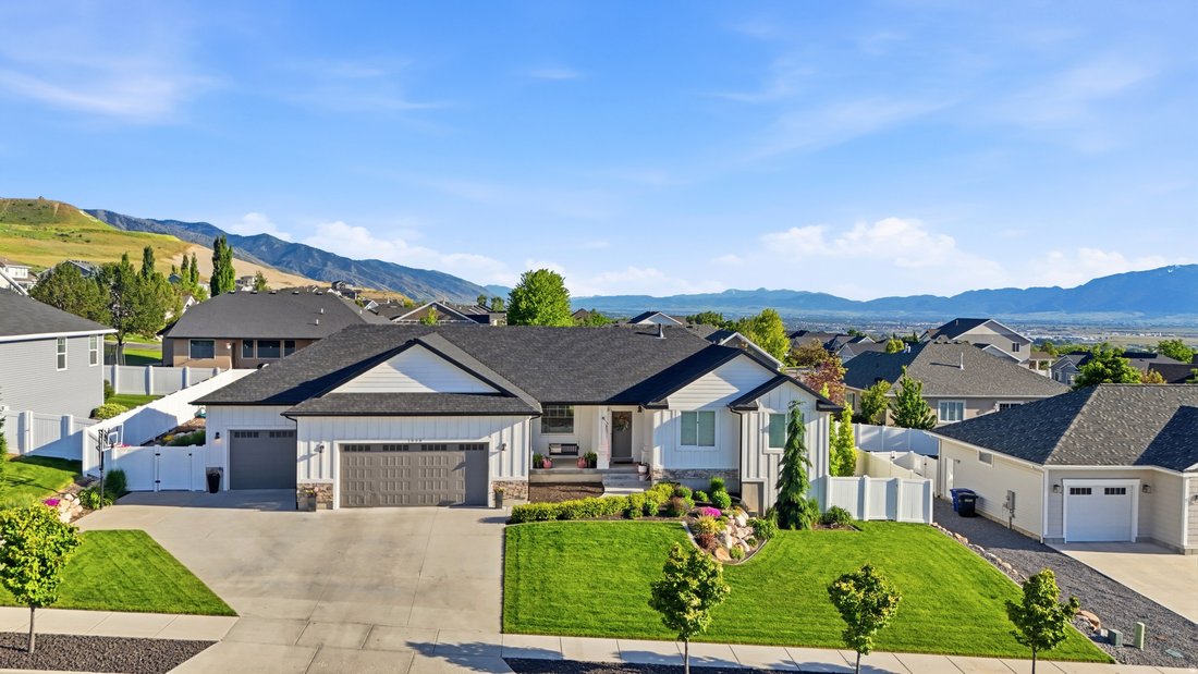 House in Smithfield, Utah, United States 4 - 18113093