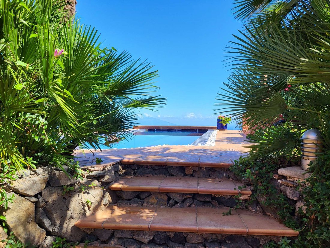 Villa in Tacoronte, Canary Islands, Spain 3 - 18110394