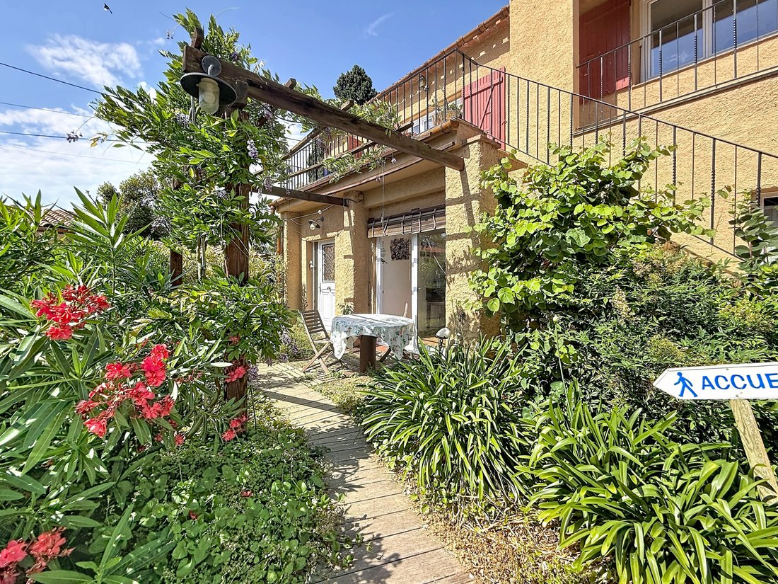 House in Centre Ville, Elne, France 1 - 18113217