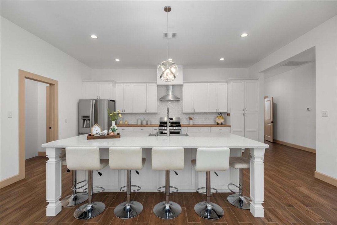 House in Tomball, Texas, United States 5 - 18111060