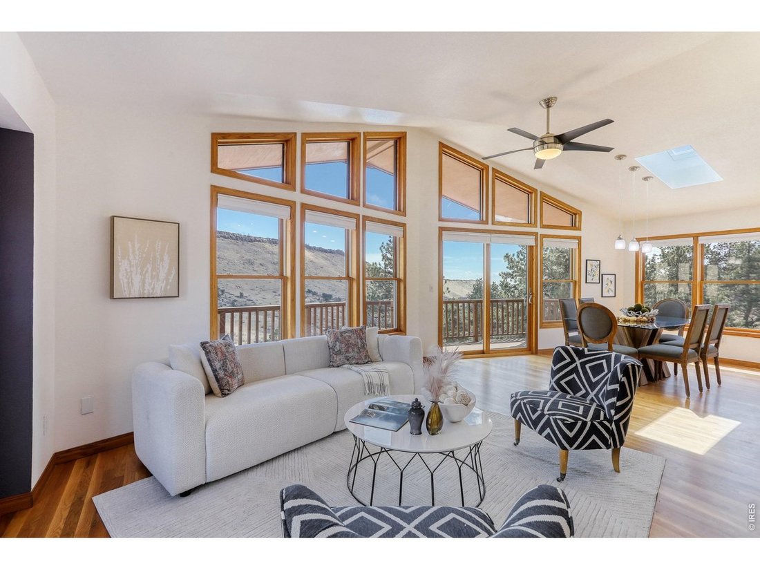 Longmont, Colorado, United States 4 - 18114446