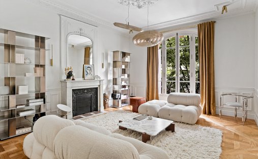 Apartment in Gros Caillou, Paris 7e Arrondissement, Paris 1