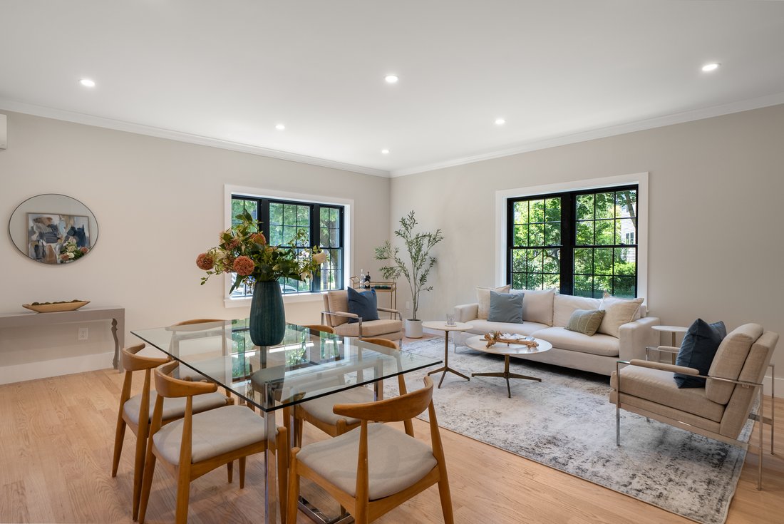 Condo in Arlington, Massachusetts, United States 5 - 18109931