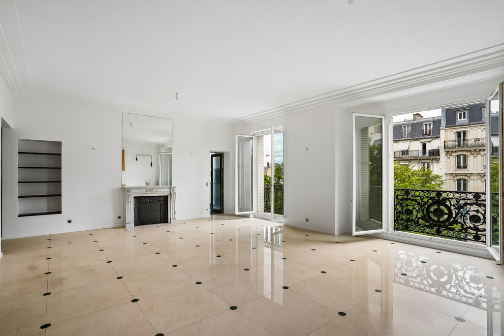Apartment in Ternes-Maillot, Paris 17e Arrondissement, Paris 2 - 18006316