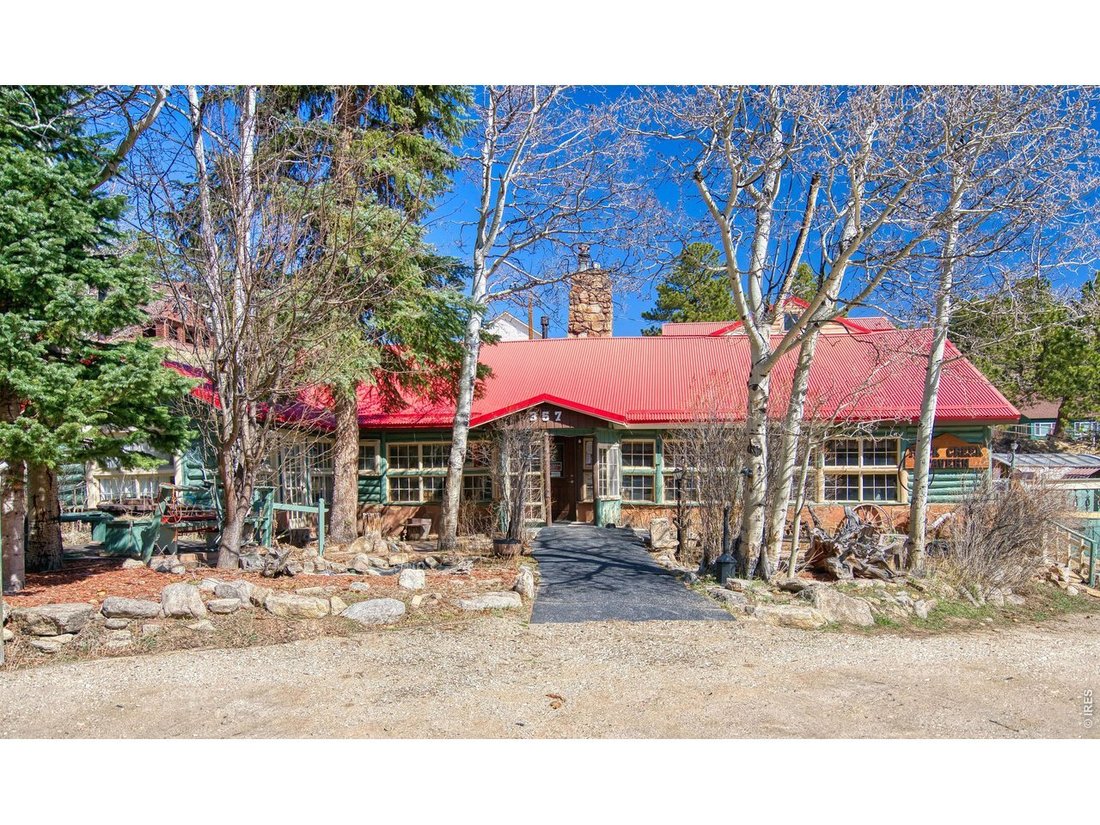 Lyons, Colorado, United States 1 - 18114449