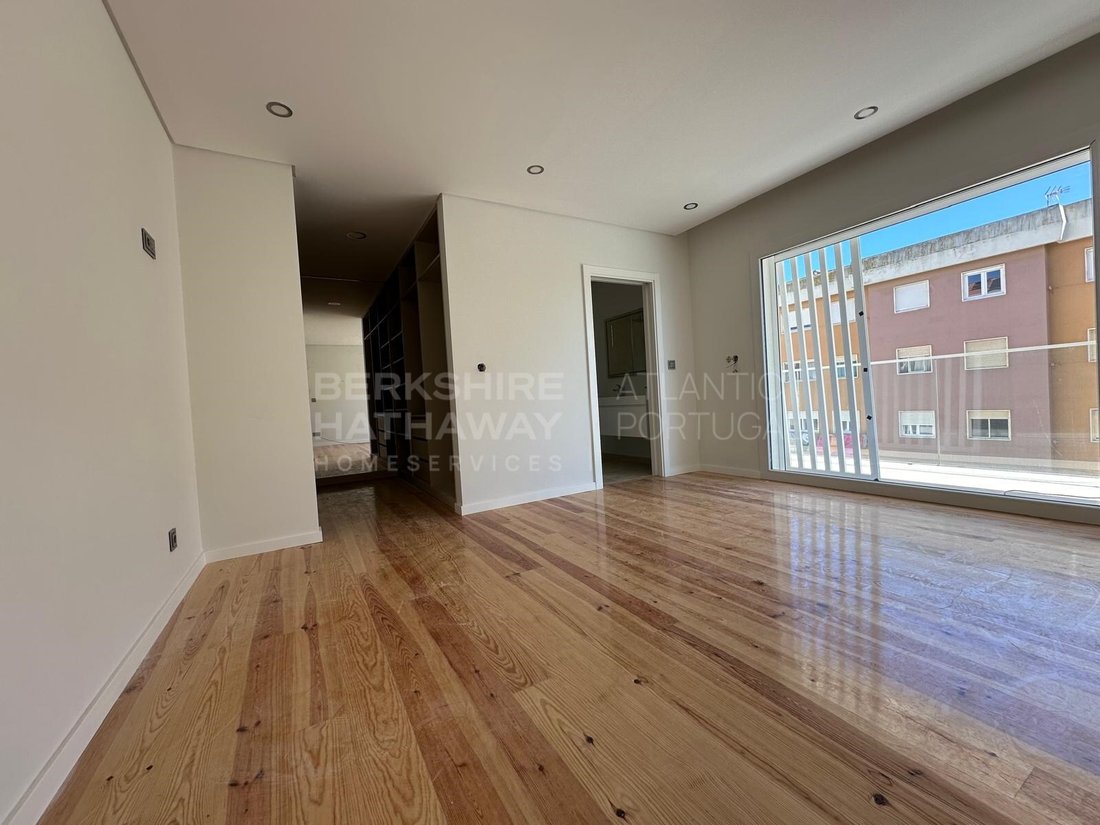 Apartment in Estoril, Cascais e Estoril, Lisbon 4 - 18114724