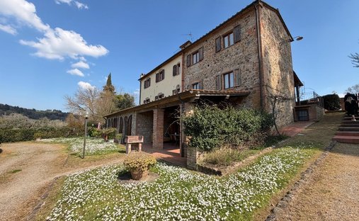 Country House in Terricciola, Tuscany, Italy 1