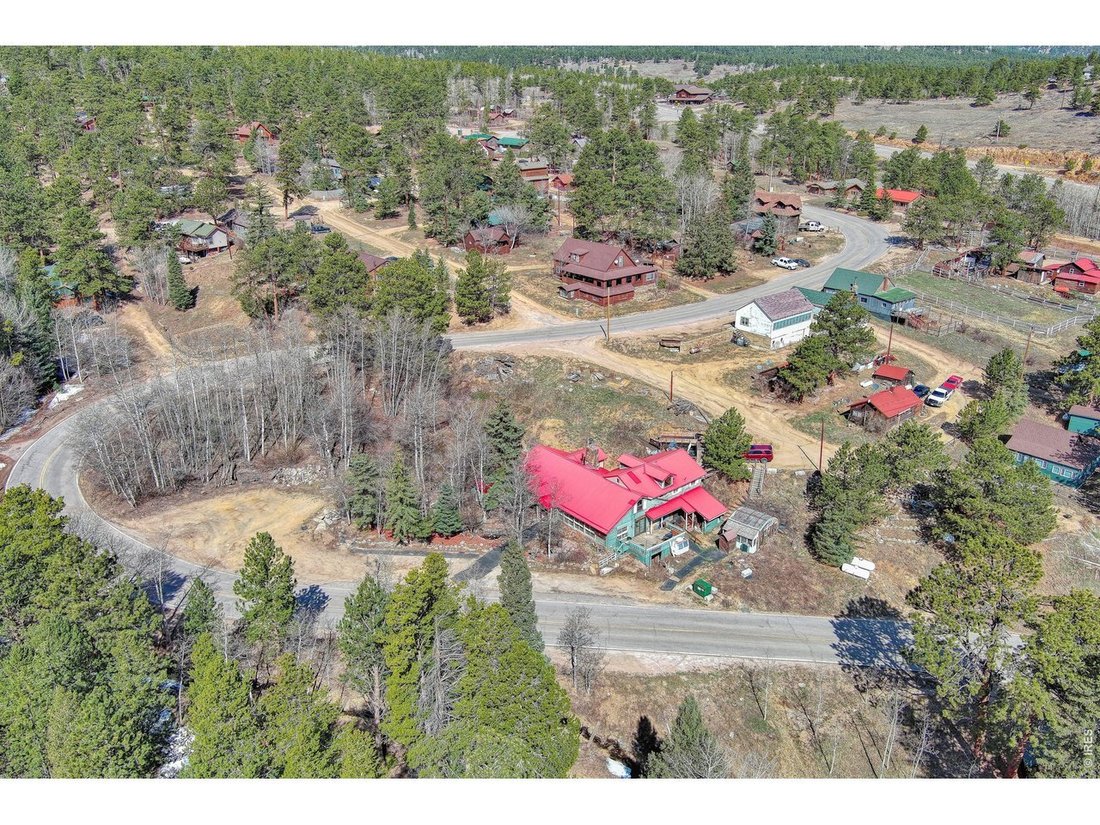 Lyons, Colorado, United States 5 - 18114449