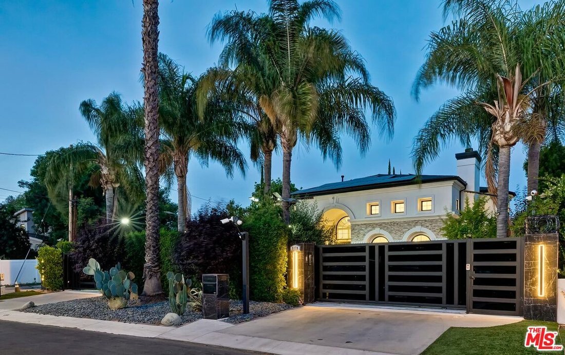 House in Los Angeles, California, United States 1 - 18112177