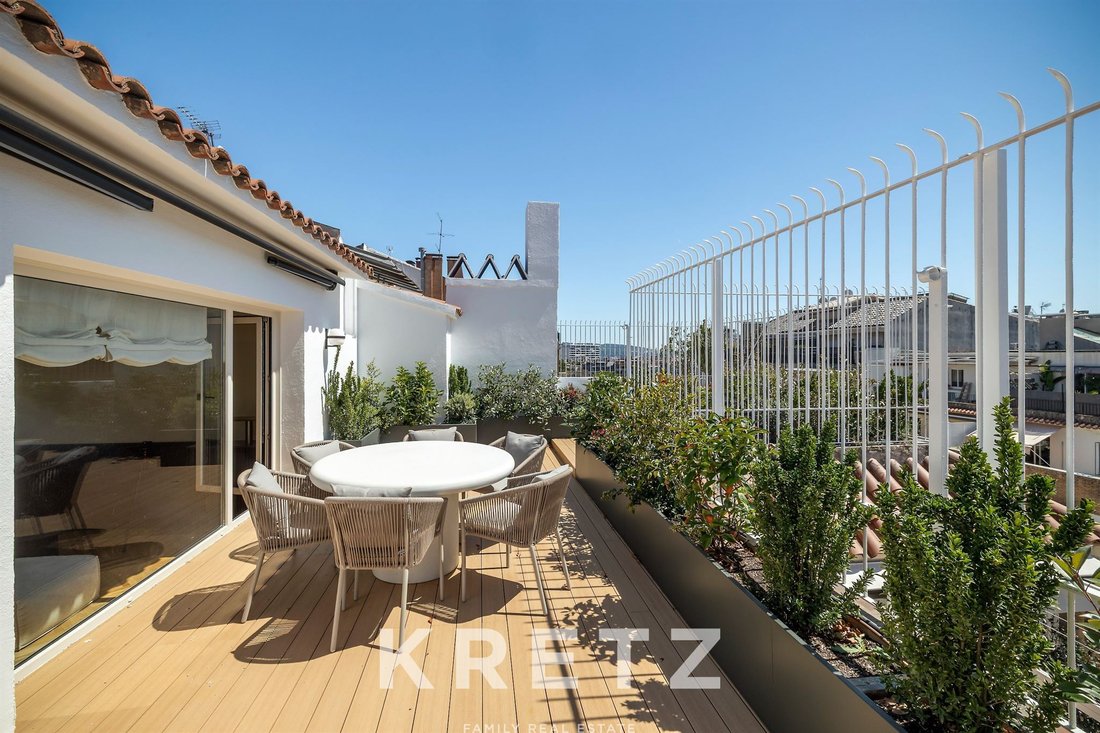 Apartment in Sarrià-Sant Gervasi, Barcelona, Spain 1 - 18114956