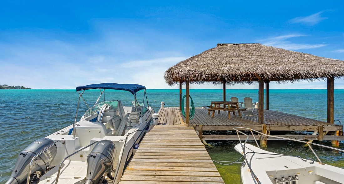 Apartment in George Town, George Town, Cayman Islands 5 - 18112536