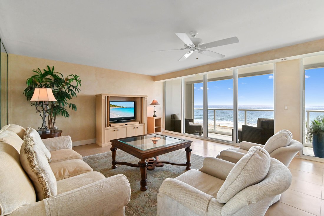 Condo in Boca Raton, Florida, United States 5 - 18113979