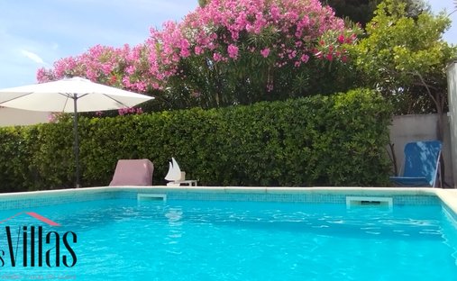 Villa in Village Sud, Canet-en-Roussillon, France 1