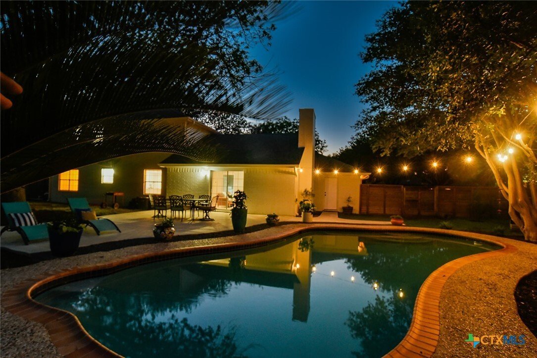 House in Seguin, Texas, United States 2 - 18116220