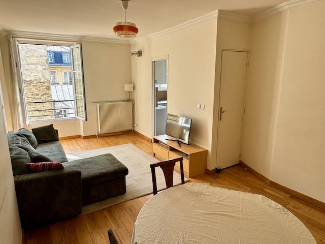 Apartment in Montorgueil-Saint Denis, Paris 2e Arrondissement, Paris 2 - 17896262