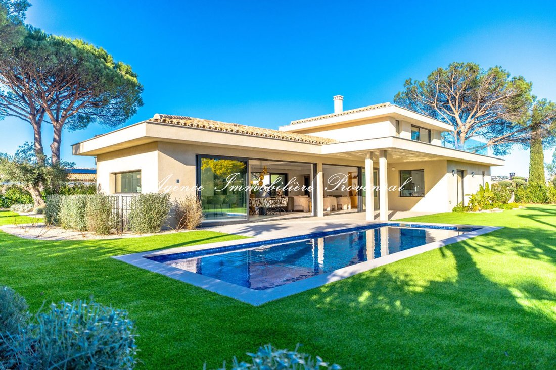 Villa in Ville-Les Saquedes-Le Bouillonnet, Sainte-Maxime, France 3 - 14357220