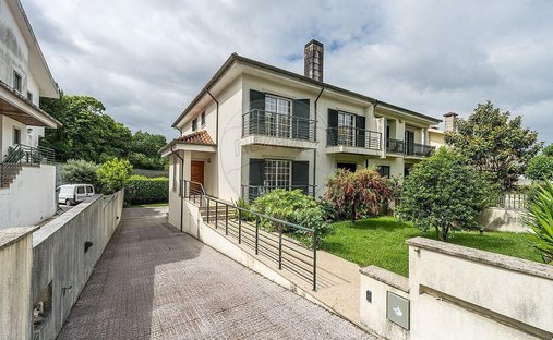 Braga (Maximinos, Se e Cividade), Braga, Portugal 1