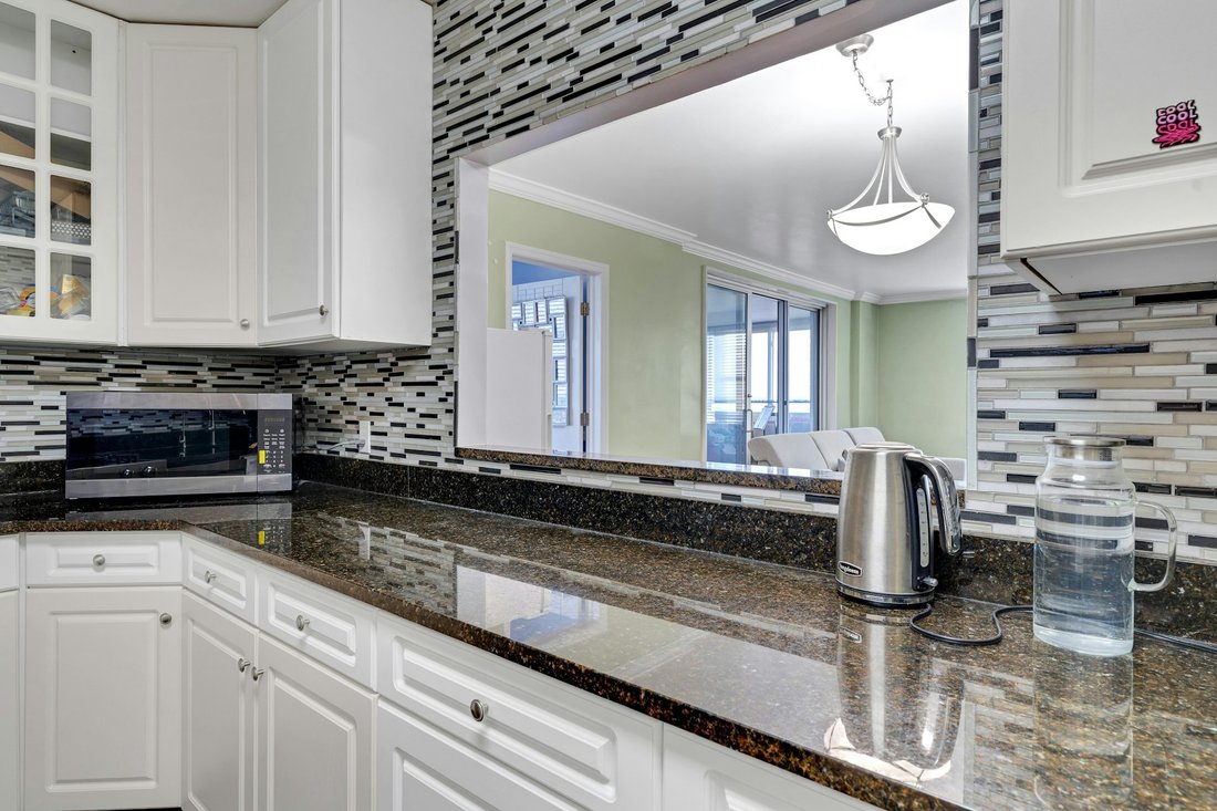 Condo in Fort Lee, New Jersey, United States 3 - 18116485