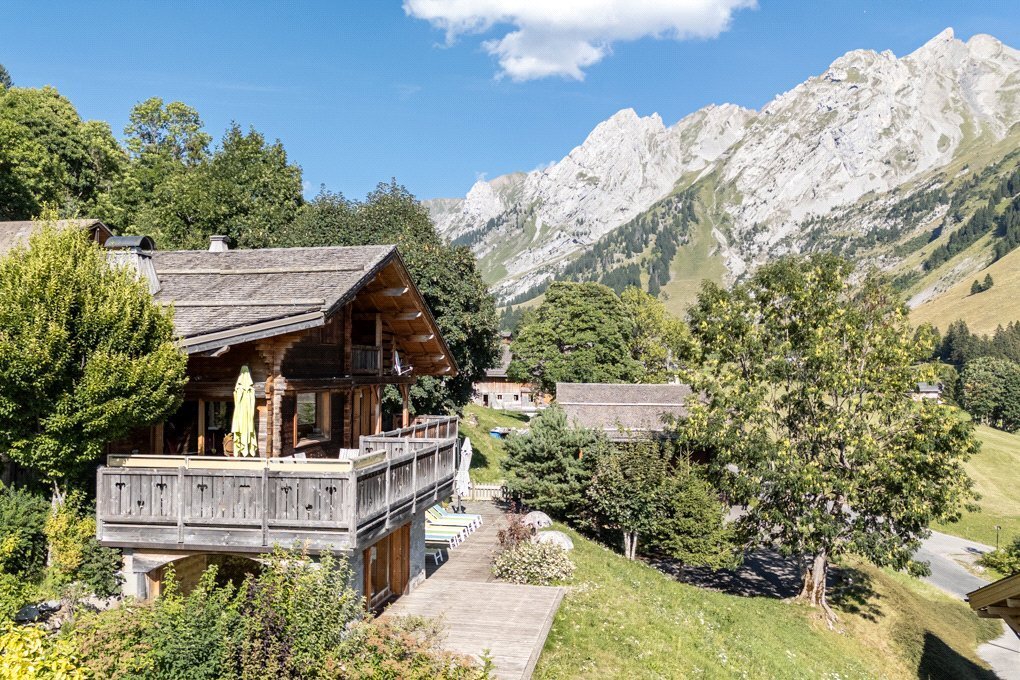 Chalet in La Clusaz, Auvergne-Rhône-Alpes, France 1 - 18116601
